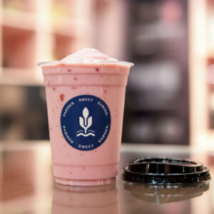 شیک توت فرنگی